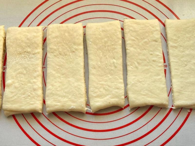 Рецепт дрожжевых булочек с сыром